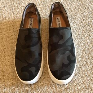 Steve Madden Zayna Camo Slip On Shoes